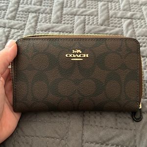 Coach wallet
